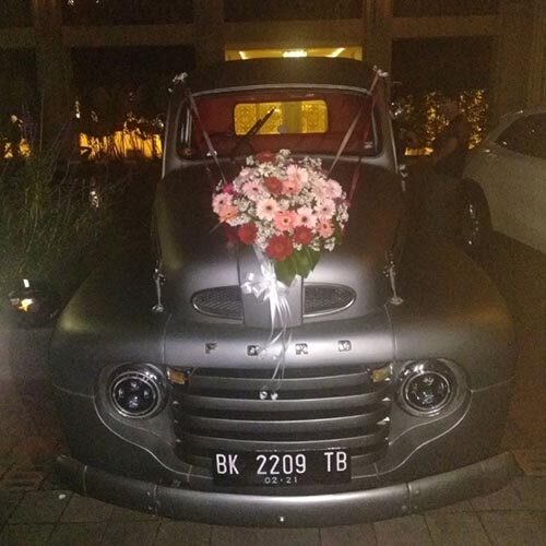 Bunga Mobil Wedding
