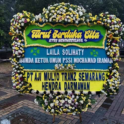 Bunga Papan Duka Cita
